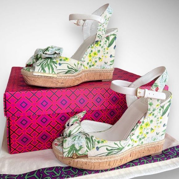 Tory Burch Penny 120MM Wedge in Watercolor Botanical Print / New Ivory Sz 7(M) - Picture 15 of 16